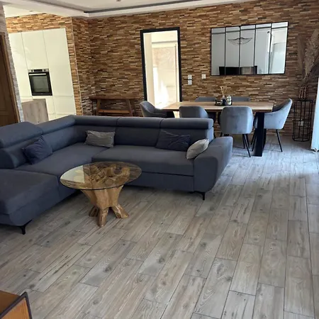 Aix Les Bains Bel 3 Pieces Proche Du Parking Prive Aix-les-Bains