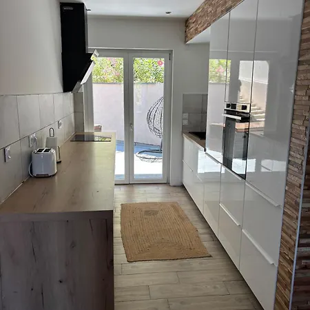 Aix Les Bains Bel 3 Pieces Proche Du Parking Prive